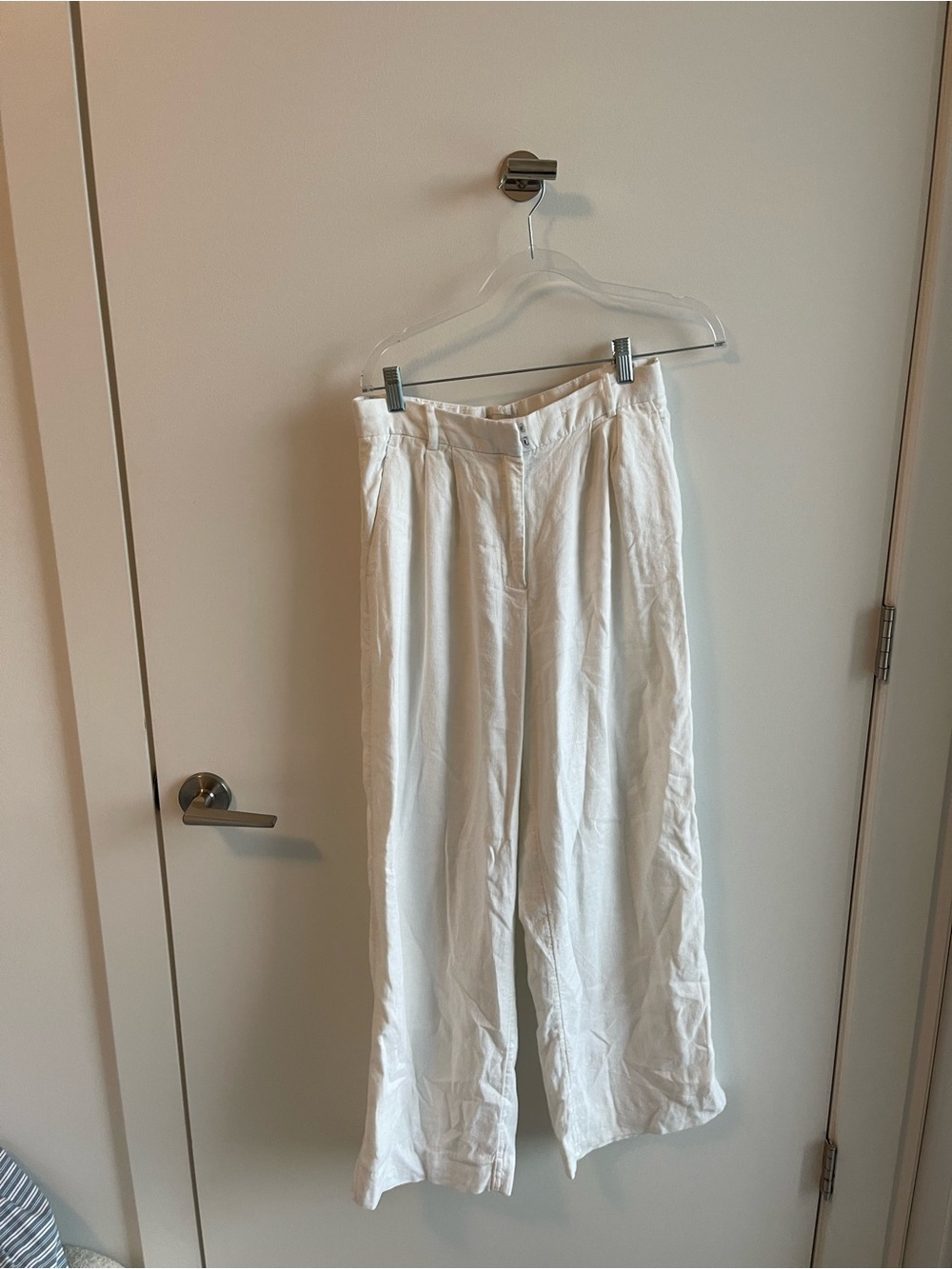 Abercombie Women's White Wide-Leg Linen Trousers